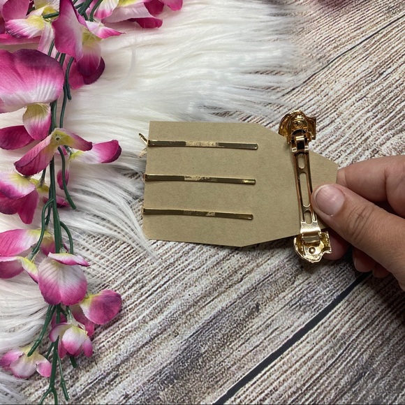 🌲SALE  NEW 4pc Shell, Beach Bobby Pins - Picture 4 of 4